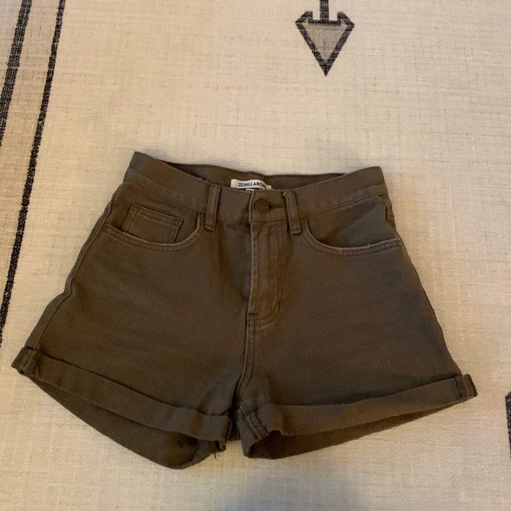 High waisted green shorts